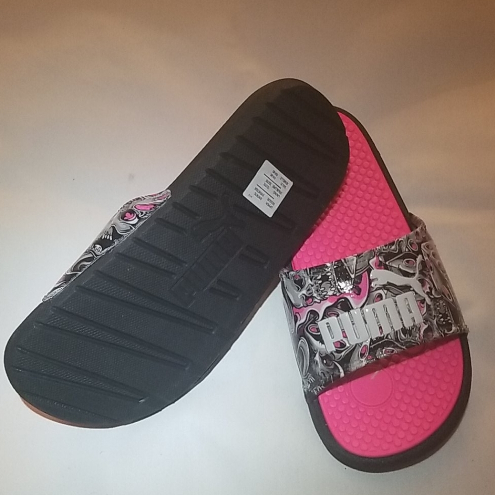 Puma Slides - Picture 3 of 3